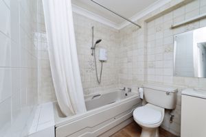 BATHROOM- click for photo gallery